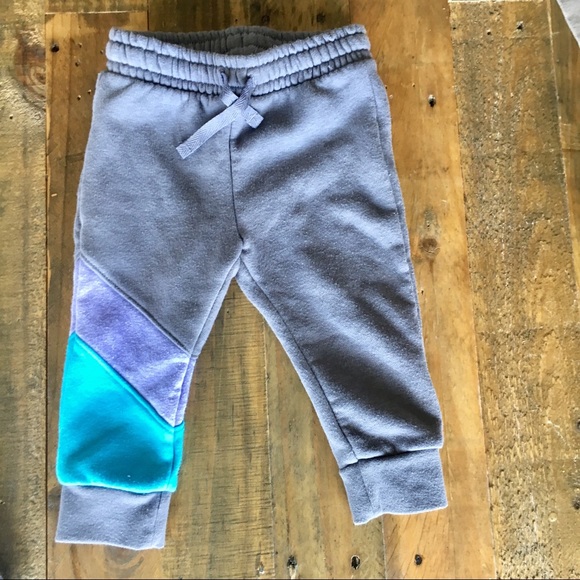 Baby Girl Track Suit - Picture 4 of 5